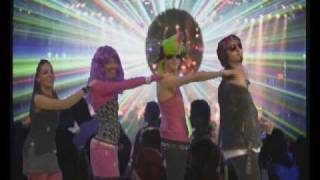 VIDEO CLIP "BAILANDO"