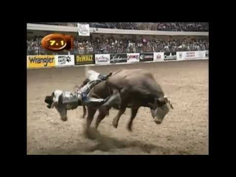 PBR 2002: Hammer's Explosive Out with Justin McBride