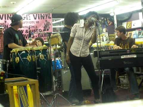 Orgone Live at Vintage Vinyl - St. Louis 5/28/11 (Full Set)