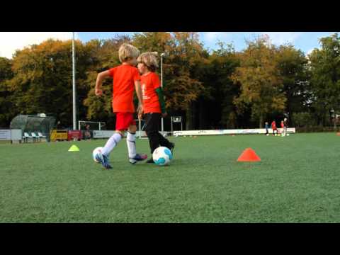 Voetbalschool Oranje Voetbaldag E-pupillen