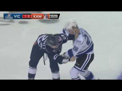 Ryley Appelt vs Jake Kustra