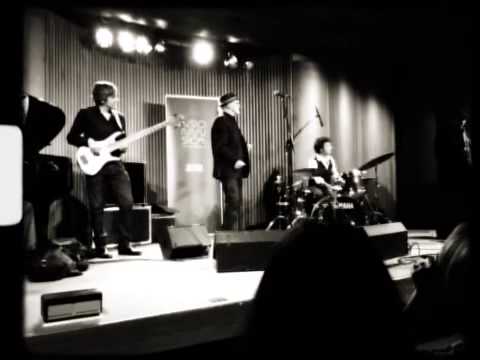 NICKTHENIGHTFLY plays "midnight pasta"