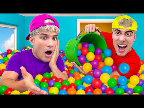 PRANK ON MY FRIEND: WE FILLED HER ROOM WITH BALLS !!