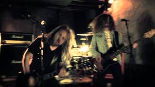 Massive - Ghost (Radio Edit) [Official Video]