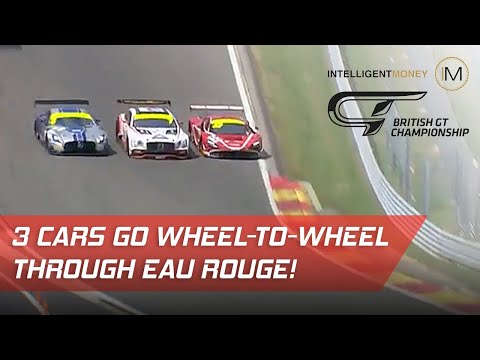 3 cars go wheel-to-wheel through Eau Rouge! | British GT 2019