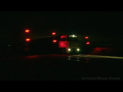 1MP2 Freight Train At Night (14/4/2024) - PoathTV Australian Trains & Railways
