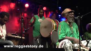 Jamaica Papa Curvin - Give Thanks - 2/3 - Reggae Jam 2013
