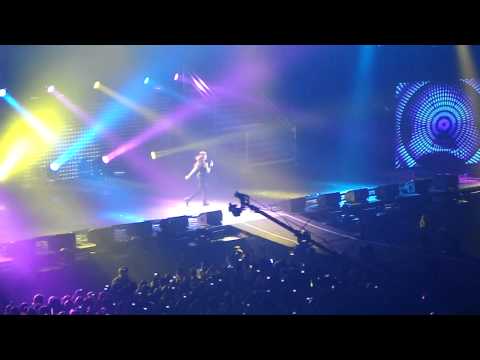 Music Bank In Paris - Dance Battle Bora HyoYeon SoHyun and HyoMin 120208