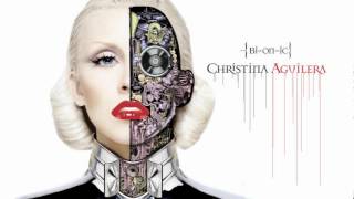 Christina Aguilera - 11. Lift Me Up (Deluxe Edition Version)