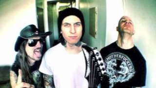 White Wizzard Marathon of Dreams featuring lead by the amazing Jacky Vincent of Falling in Reverse