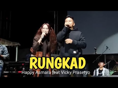 MOMENT LANGKA!!! Happy Asmara feat Vicky Prasetyo  ( Pencipta lagu Rungkad )