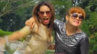 Download lagu Santai Saja { Lagu Karo Terbaru 2016 } Novita br Barus & Rimta br Ginting mp3 Download lagu Santai Saja { Lagu Karo Terbaru 2016 } Novita br Barus & Rimta br Ginting mp3