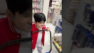 Download lagu beginilaaa rutinitas emak dua anak ya we 🤣#sulistioirawan #emaklokal #auroralux mp3