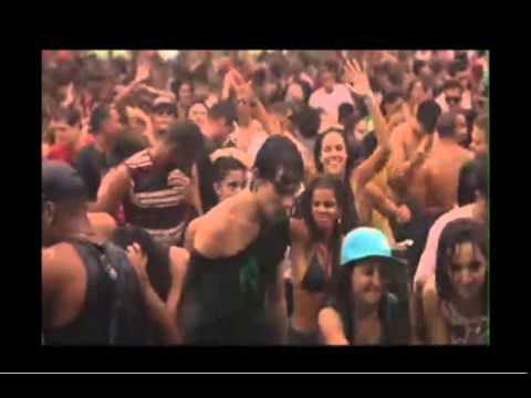 Zombies dancing to Minimal Techno at a festival