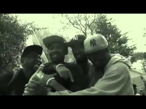 Slankoolsay feat Alcoolino  (iao matoky anao)  Clip video