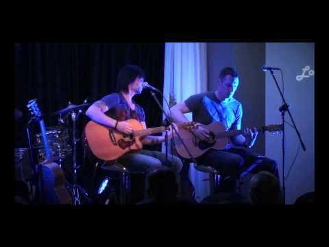 Bobby Kidd - Breaking Me Down (acoustic) - CENTROcbd 11-10-2012
