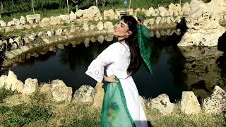 Meli Hajderaj - Nuk Ka Mosh Kur Dashuron