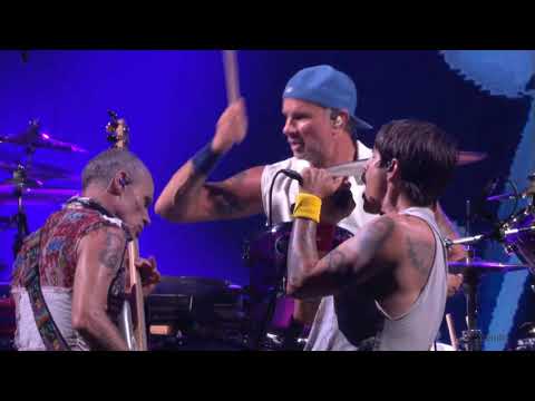Red Hot Chili Peppers - Sikamikanico (First Time Live, Josh`s Birthday)