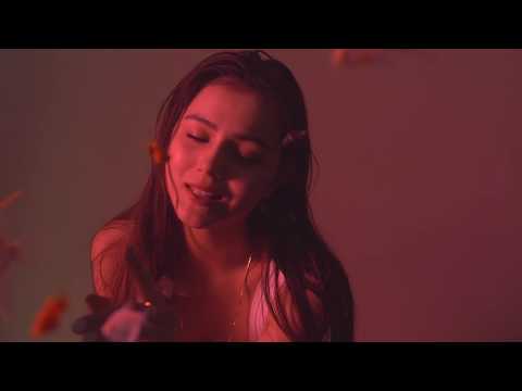 Video thumbnail for Fragile