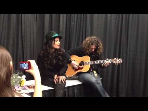 Nelly Furtado - Spirit Indestructible Acoustic