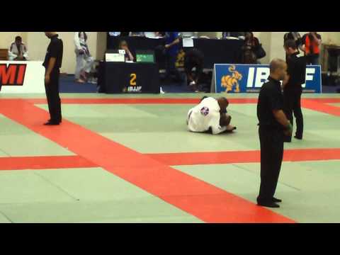 Middle Master 1 GI Ruairi O'Bric Pedro bessa BJJ  V Rida Faycal DLR International