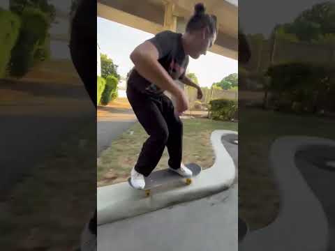 First attempt at curb cruise sketchy #skateboarding