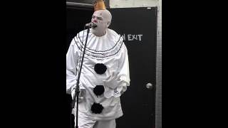 Puddles Pity Party: Celine Dion, Billy Idol, Metallica