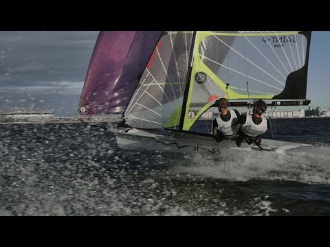 Extreme 49er sailing boat ride