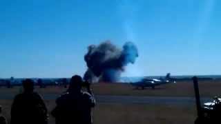 preview picture of video 'KLERKSDORP AIR SHOW CRASH'