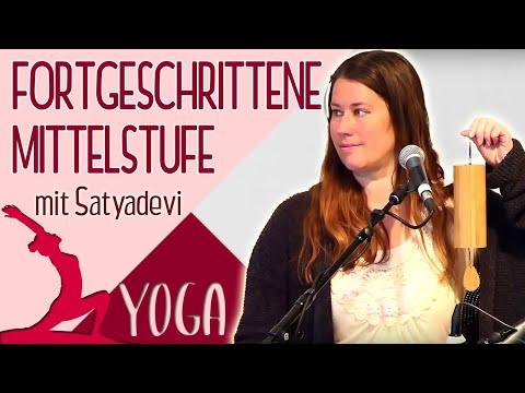 Fortgeschrittene Mittelstufe mit Satyadevi - Yoga Vidya Ashram Live - 09:15 - 02.04.2021