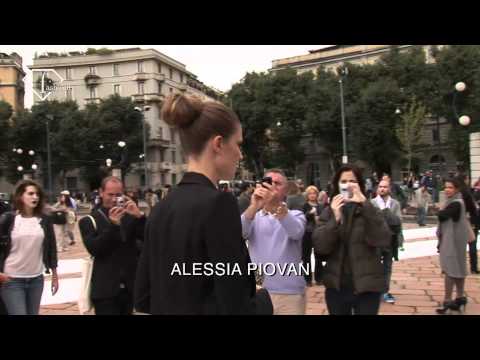 fashiontv | FTV.com - MILAN W S/S 11 - ROBERTO CAVALLI  F. PEOPLE