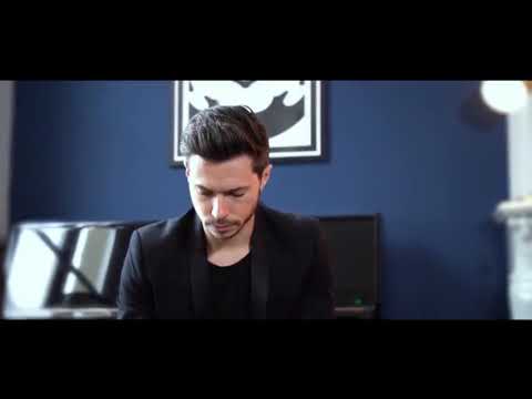 Saturn Magic -HOLD UP Blue (Gimmick and Online Instructions) by Sebastien Calbry - Trick