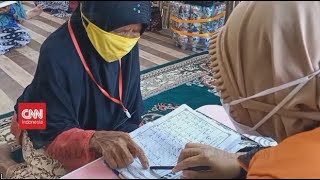 Download lagu Puluhan Lansia Belajar Membaca Alquran mp3