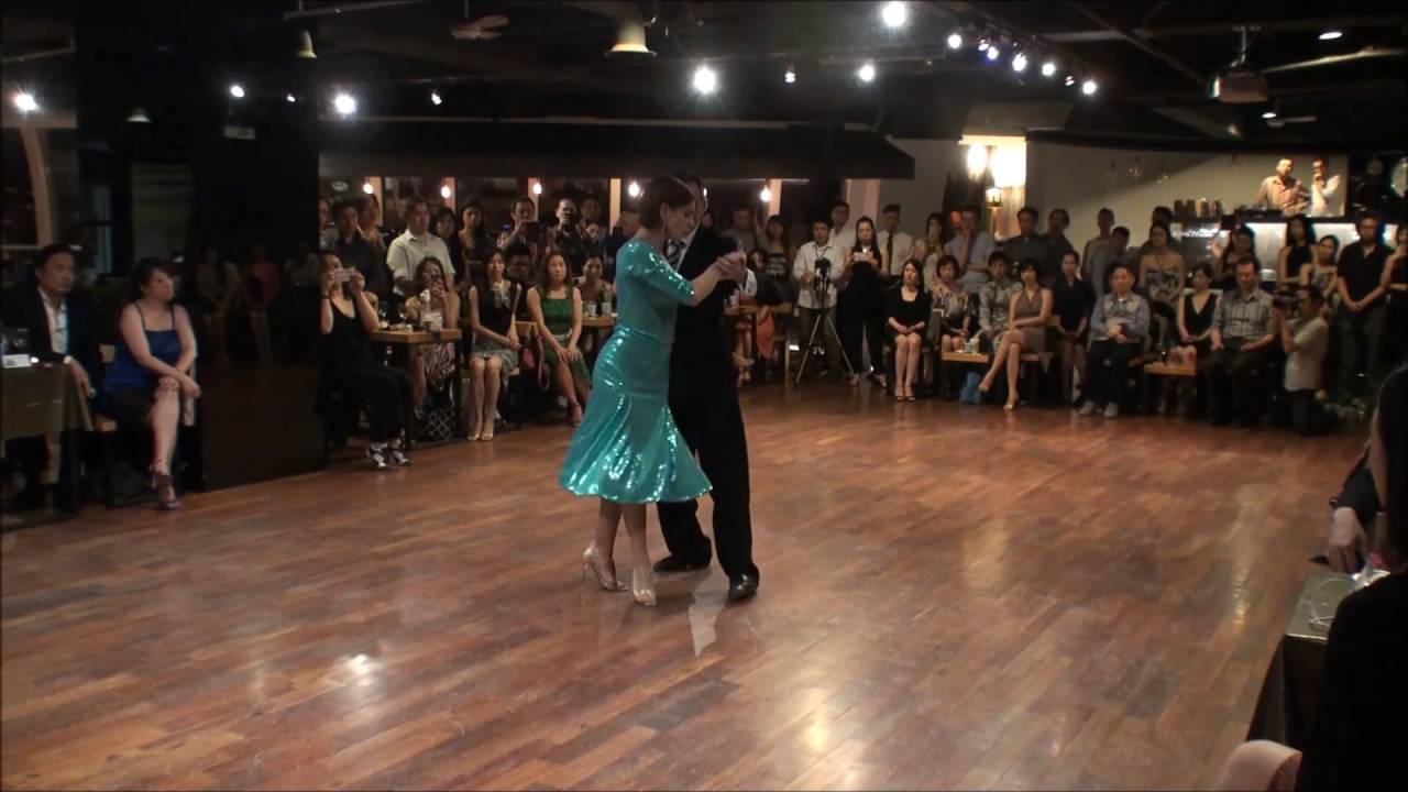 Claudia Codega y Esteban Moreno (Cam 1, 4/5)