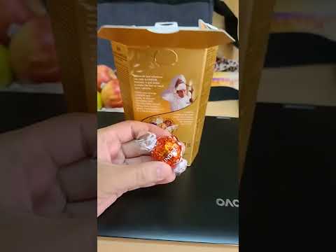 Lindt LINDOR ASSORTED CHOCOLATE 🍫 😋 😍 ♥️ 👌