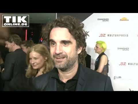 Oliver Wnuk sehr persönlich: Ich darf meine Arbeit ein großes Spiel nennen...