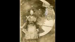 Paper moon vintage portraits