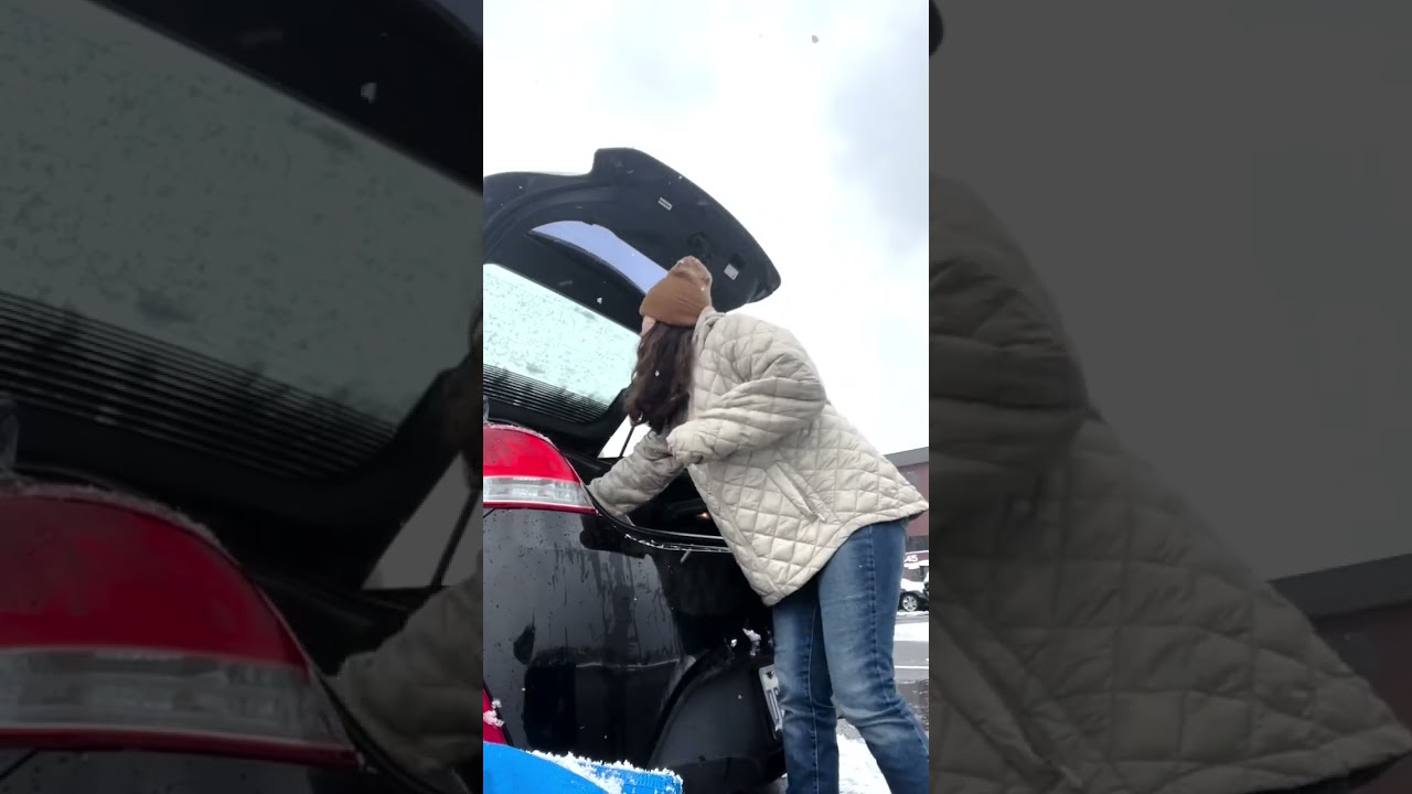 5 things to have in your car's emergency kit during the winter