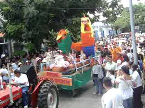 Desfile De Carrozas VI Festival Infantil 2011 -1
