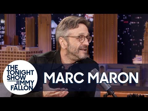 マーク・マロンは、ある人のおかげですべてのビタミンとターメリックを取る (Marc Maron Takes All the Vitamins and Turmeric Thanks to Some Guy)