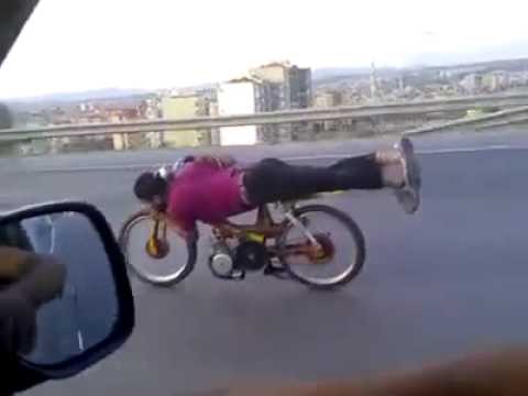 Super motocyklista 