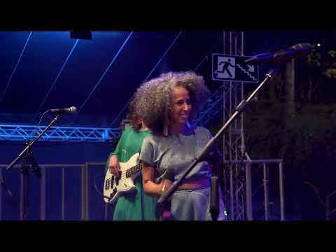 A Toada Vem É Pelo Vento - Luiza Brina no Festival Rolé 2022