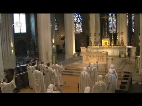 Office du milieu du jour du 26 juillet 2014