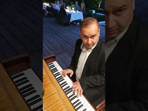 Gyulla Banga - Fly Me To The Moon Cover - The Grand Mark Prague Live Piano