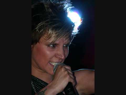 Laura Bono-M'innervosisci