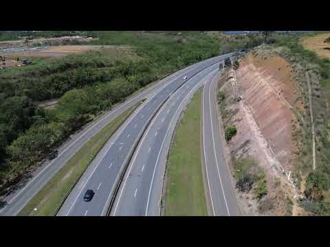 Sobrevoando Trevo de Caboclo Bernado em João Neiva / ES com drone Dji mini 4k.