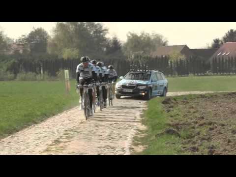 Saxo Bank-SunGard - Baden Cooke Before Paris-Roubaix