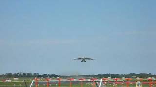 preview picture of video 'IL-76 takeoff from Pápa Airbase, Hungary'