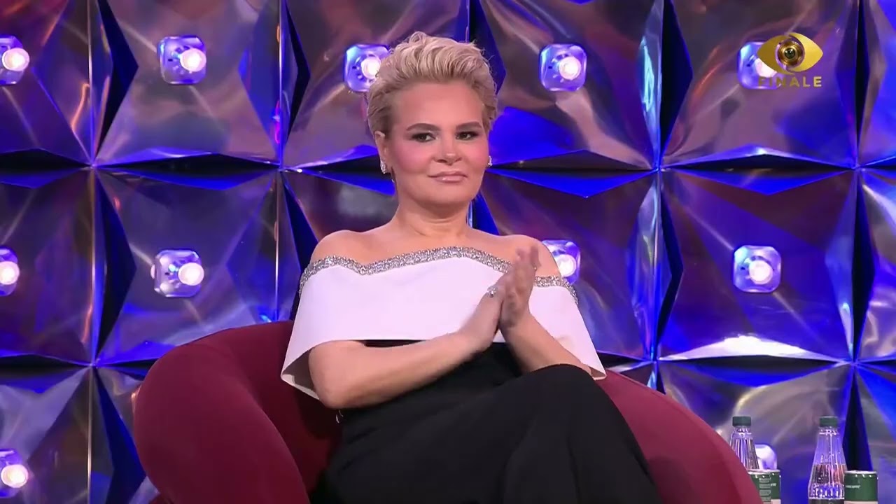 “ I falenderoj...”/ Ledion Liço: Në emër të Top Channel për vlerësimet, mbi të gjitha kritikat