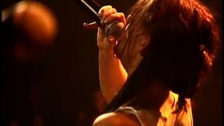Guano Apes Move A Little Closer/We Use The Pain [Live]